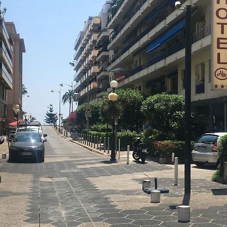 Aparthotel Studio Carre D'Or Situe A 50 M De La Plage Nizza Exterior foto