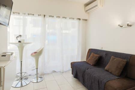 Aparthotel Studio Carre D'Or Situe A 50 M De La Plage Nizza Exterior foto
